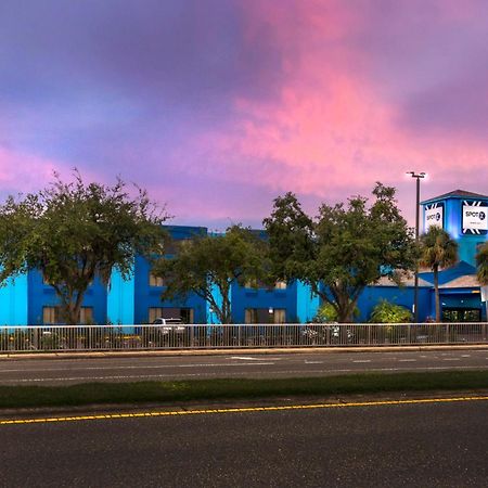 Spot X Hotel Tampa - Wesley Chapel By The Red Collection Esterno foto