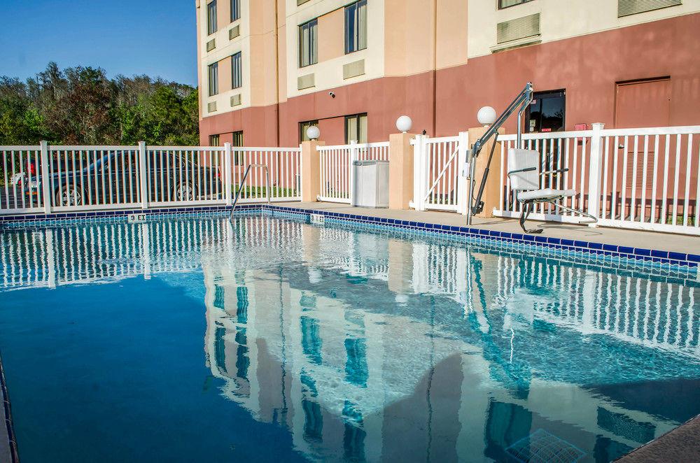 Spot X Hotel Tampa - Wesley Chapel By The Red Collection Esterno foto