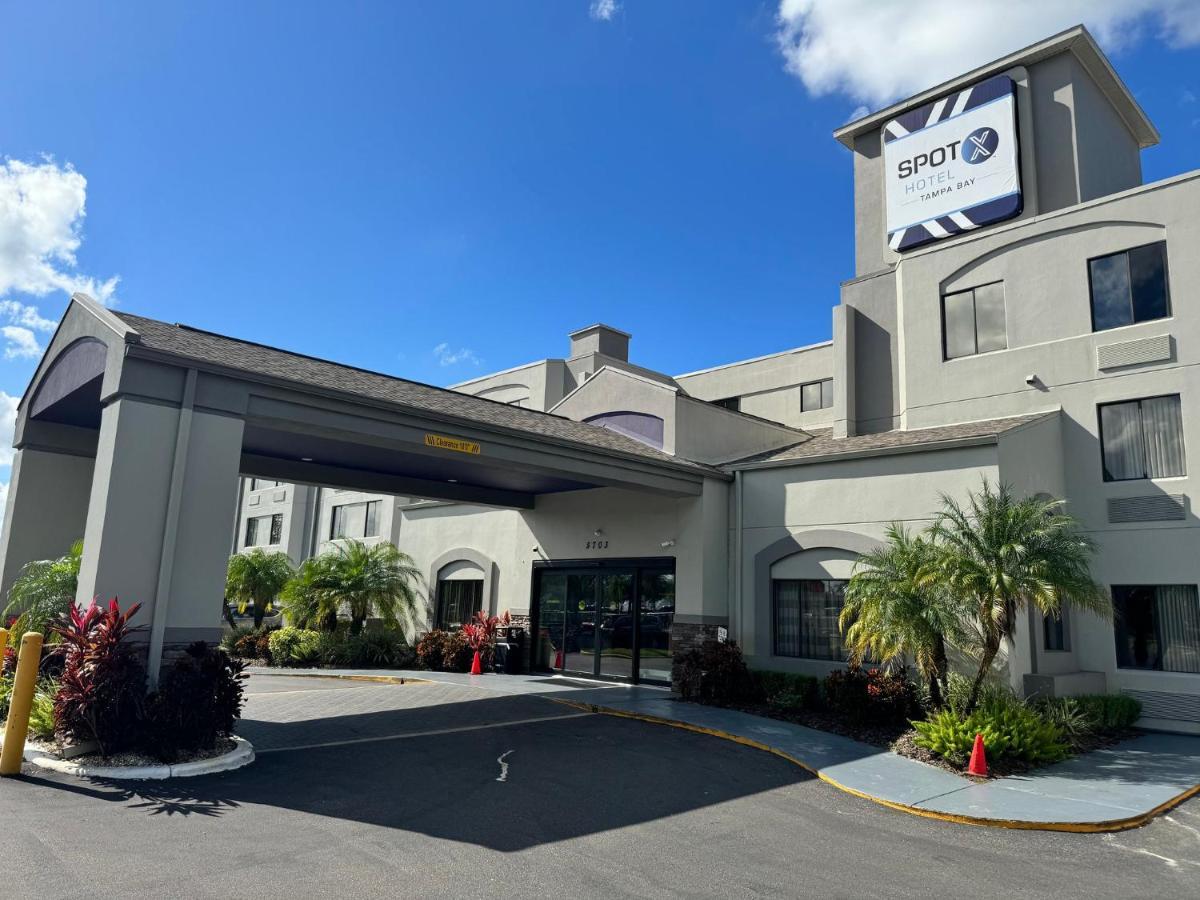 Spot X Hotel Tampa - Wesley Chapel By The Red Collection Esterno foto
