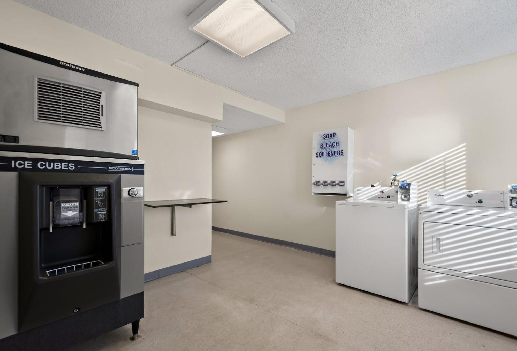 Spot X Hotel Tampa - Wesley Chapel By The Red Collection Esterno foto