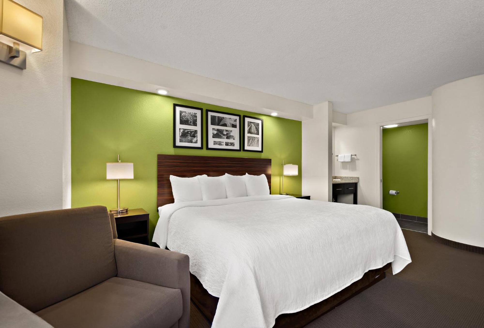 Spot X Hotel Tampa - Wesley Chapel By The Red Collection Esterno foto
