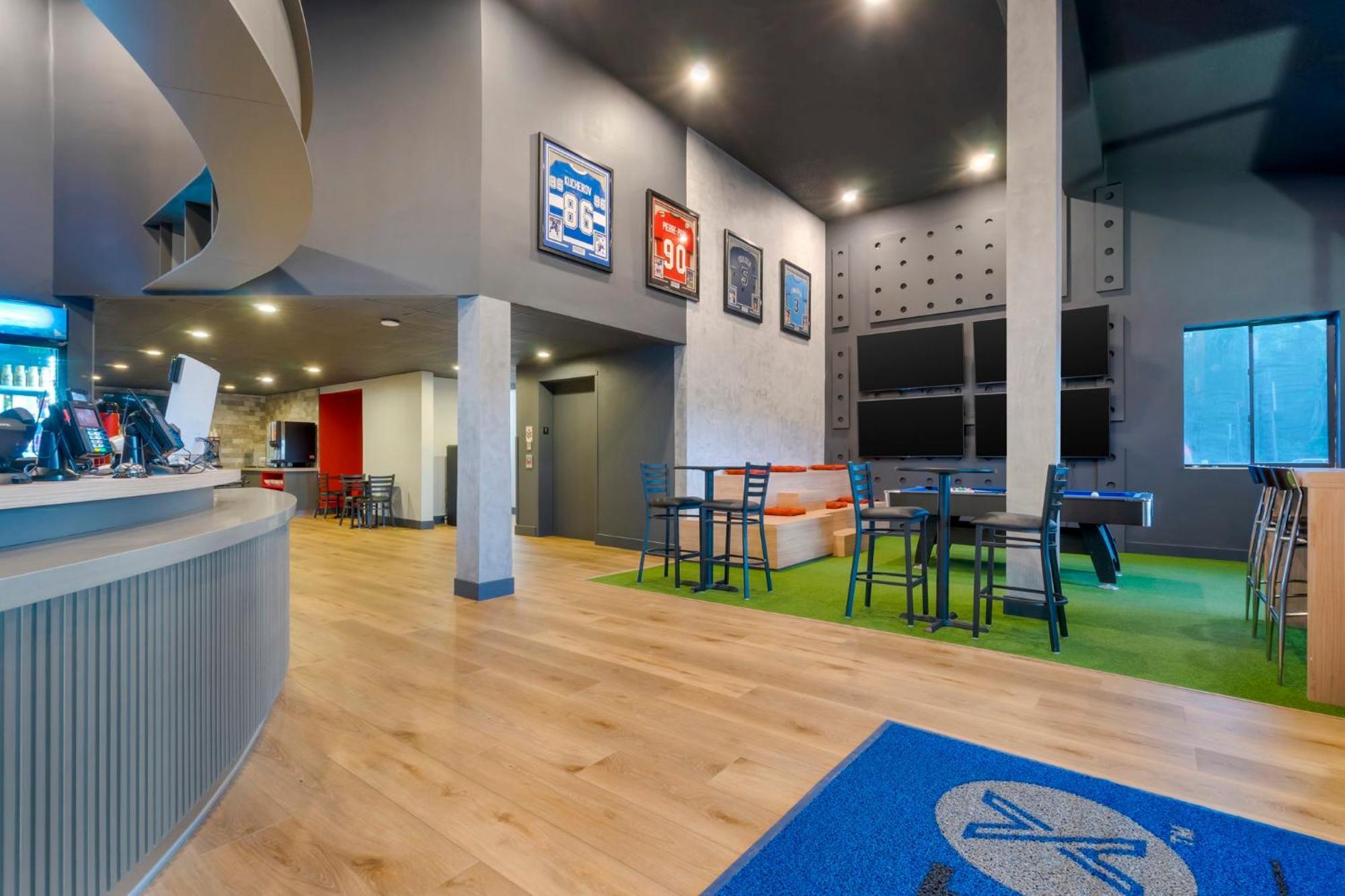 Spot X Hotel Tampa - Wesley Chapel By The Red Collection Esterno foto