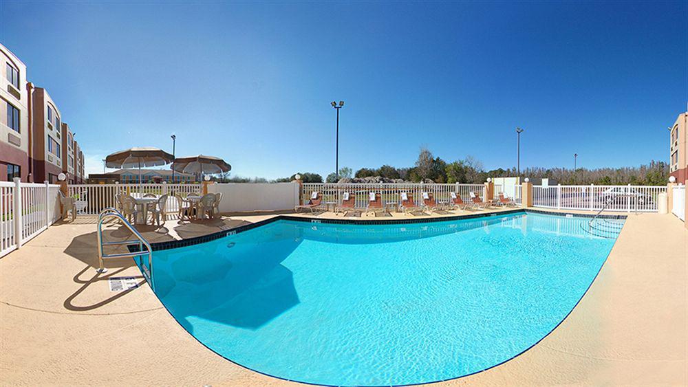 Spot X Hotel Tampa - Wesley Chapel By The Red Collection Esterno foto